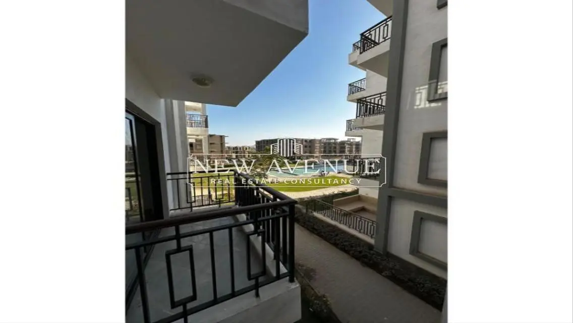 Stunning Apartment for Sale with Meter Space