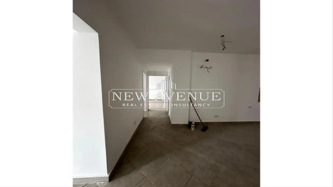 Stunning Apartment for Sale with Meter Space