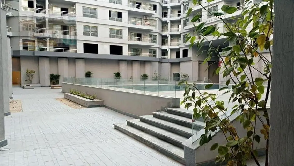 Luxurious Apartment with Lake Views in Degla