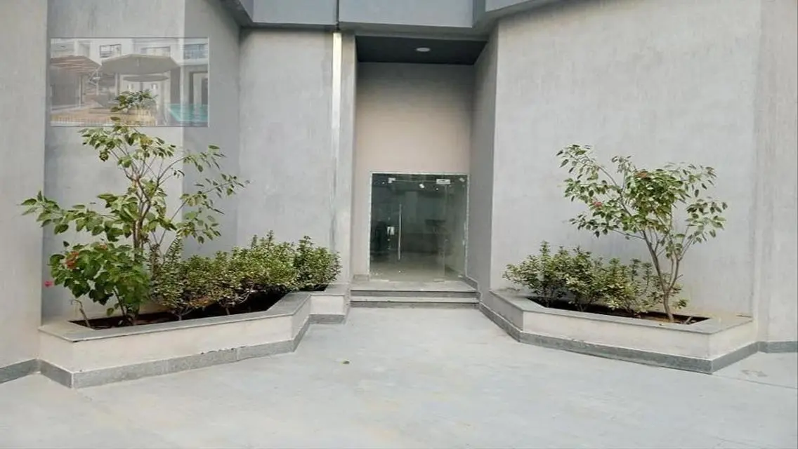 Luxurious Apartment with Lake Views in Degla
