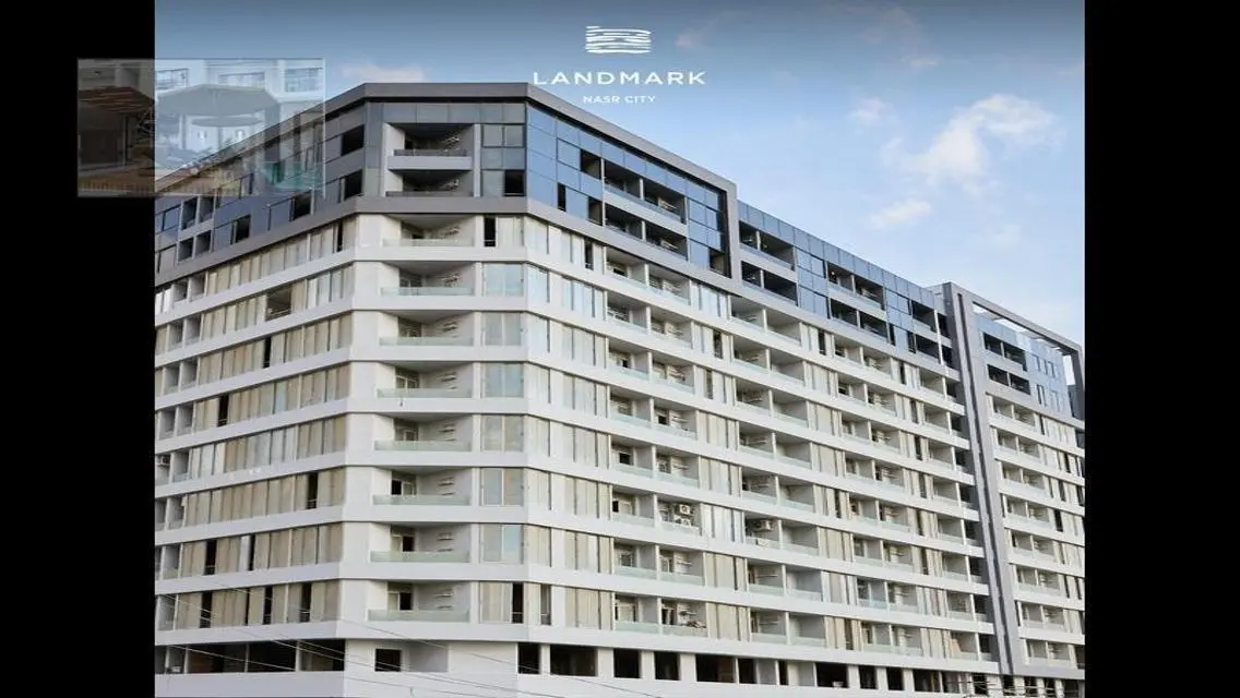 Luxurious Apartment with Lake Views in Degla