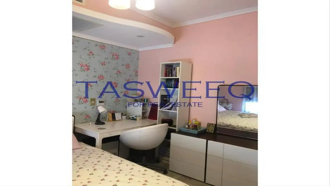 Luxury Villa for Sale with Lake View