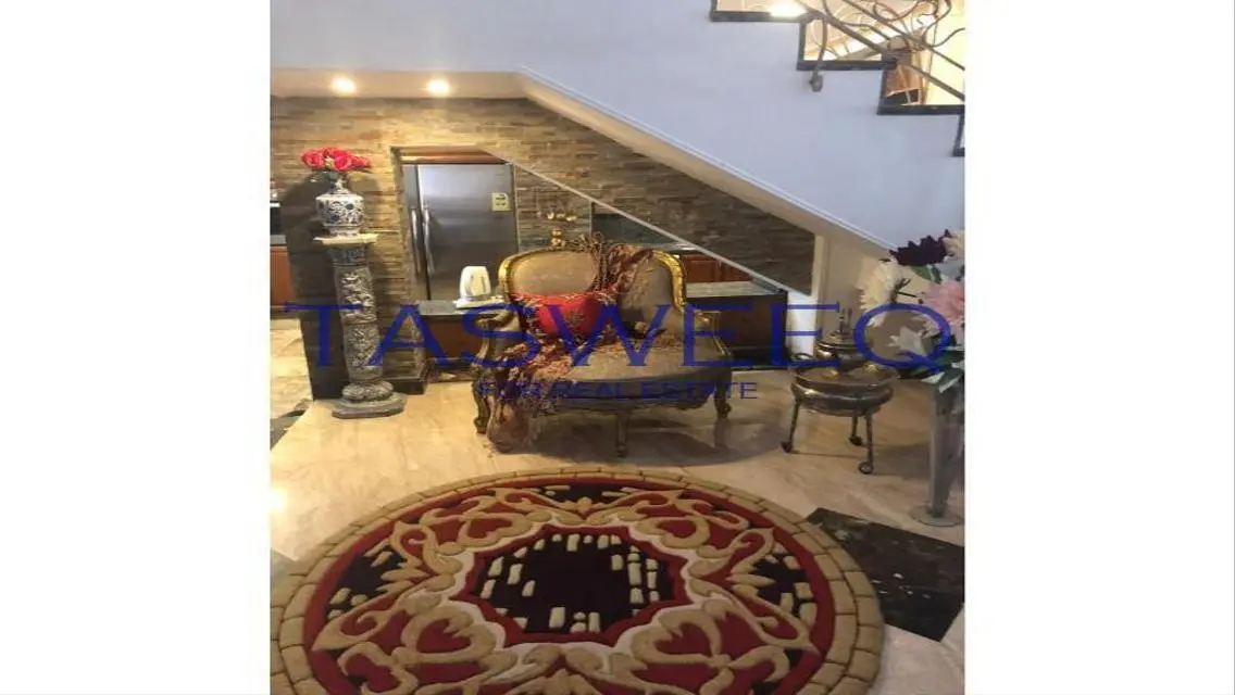 Luxury Villa for Sale with Lake View