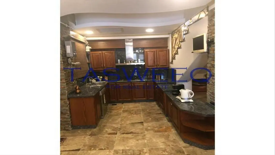 Luxury Villa for Sale with Lake View