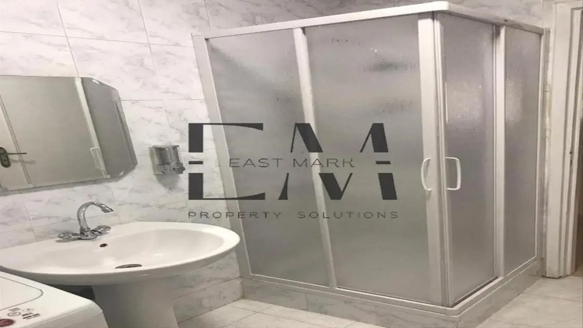Apartment for rent in Al Ashrafiya Compound