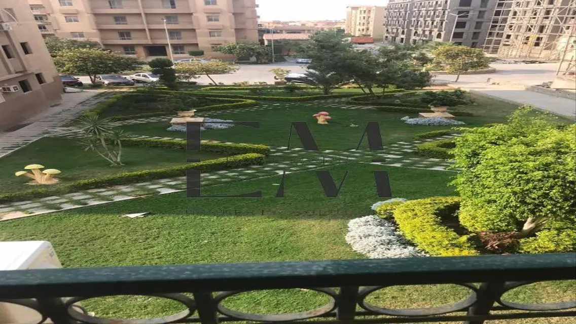 Apartment for rent in Al Ashrafiya Compound