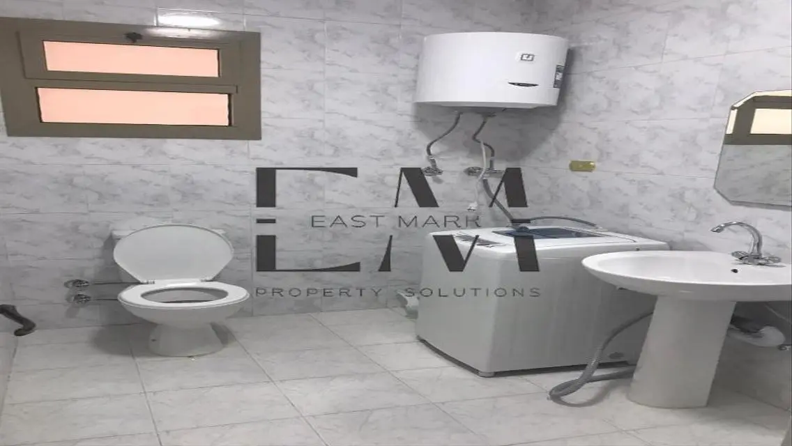 Apartment for rent in Al Ashrafiya Compound