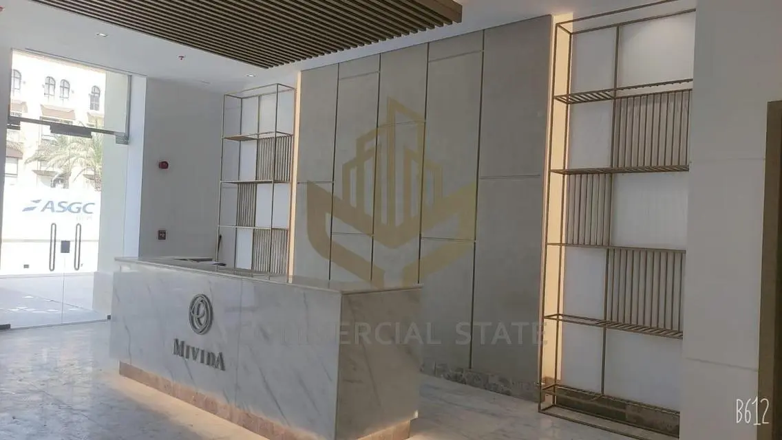 عقار تجاري متاح للإيجار في الدولة التجارية