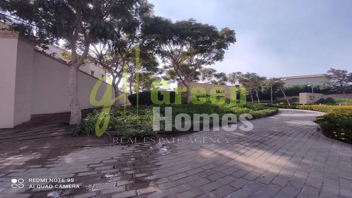 Luxury Villa with Shared Pool and Maid's Room
