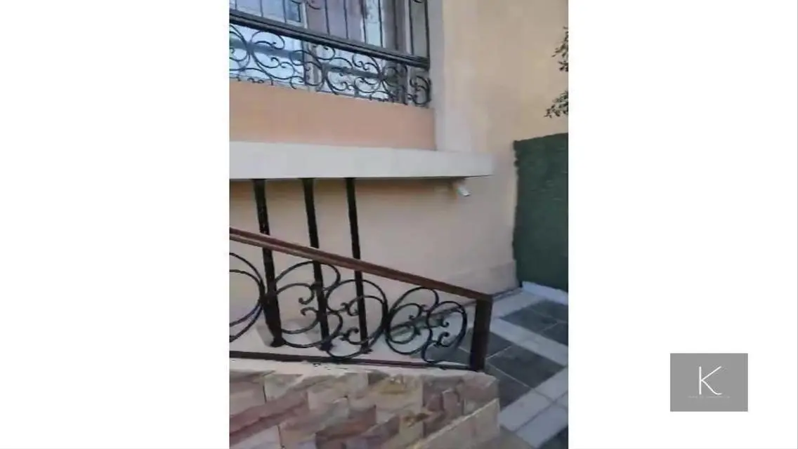Luxury Villa with Spacious Living in Prime Location