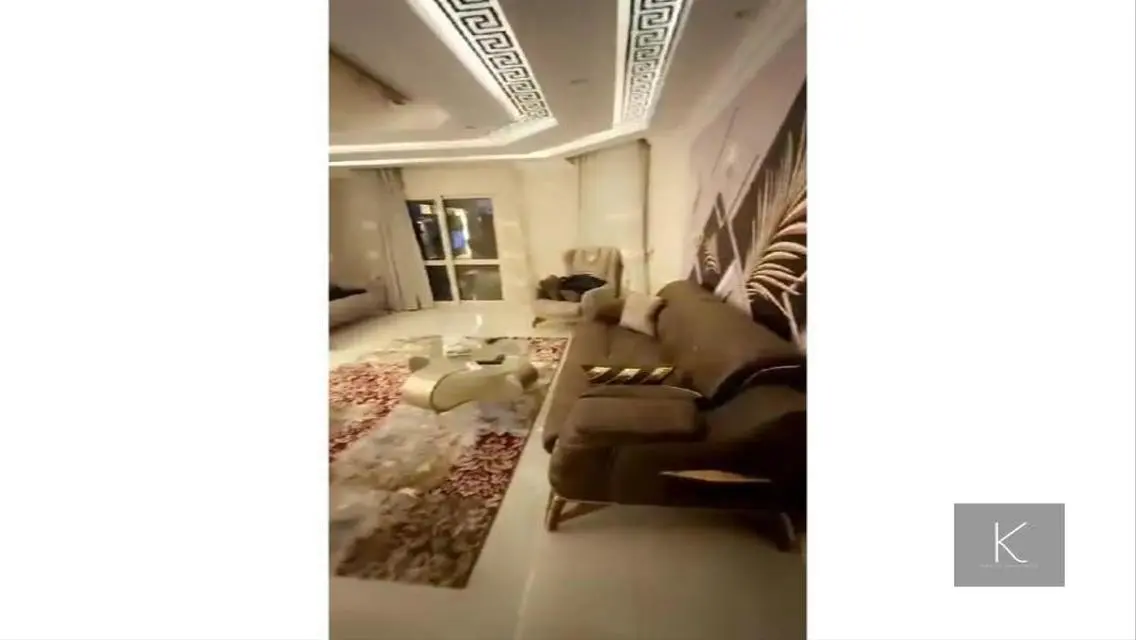 Luxury Villa with Spacious Living in Prime Location