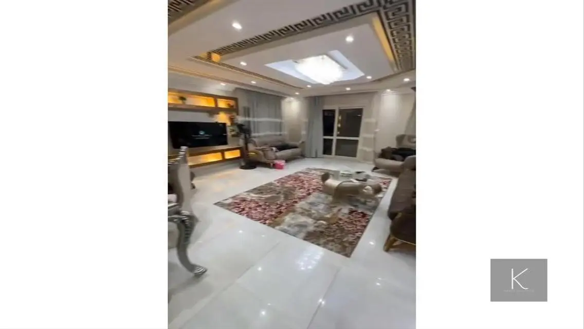 Luxury Villa with Spacious Living in Prime Location