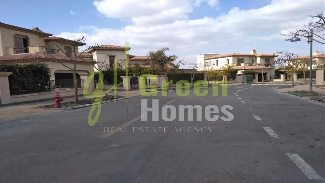 Luxury Standalone for Rent in Uptown Cairo