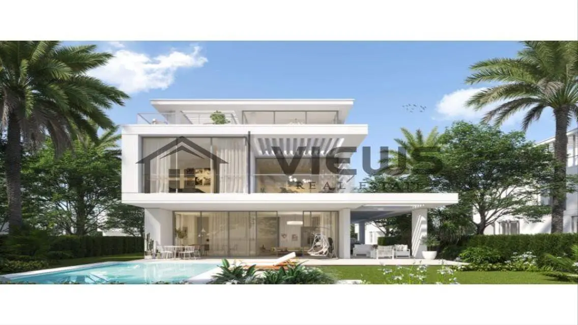 Luxury Emaar Lakeside Townhouse
