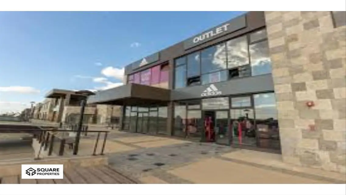 Shop for rent in strip mall sodic prime location
