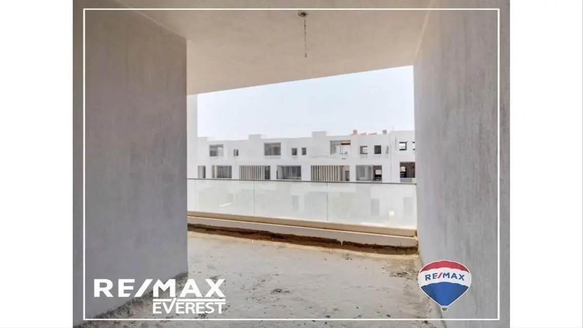 Luxury Home for Sale with Premium Amenities