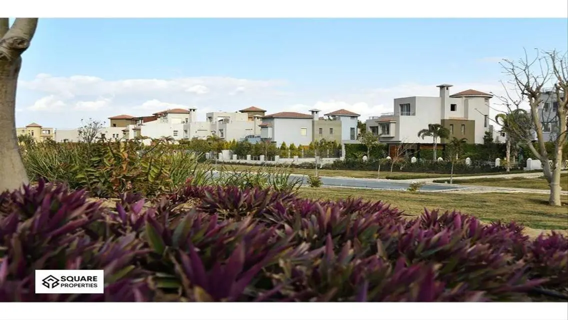 Luxury Apartment with 3 Bedrooms and Private Garden