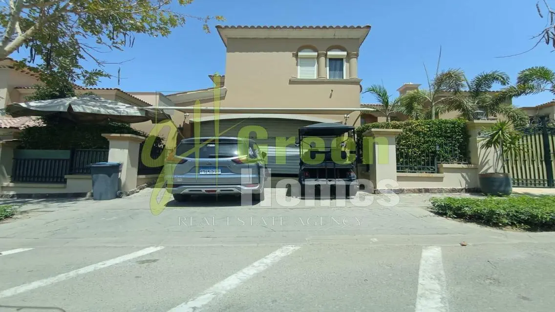 Modern Green Home for Sale