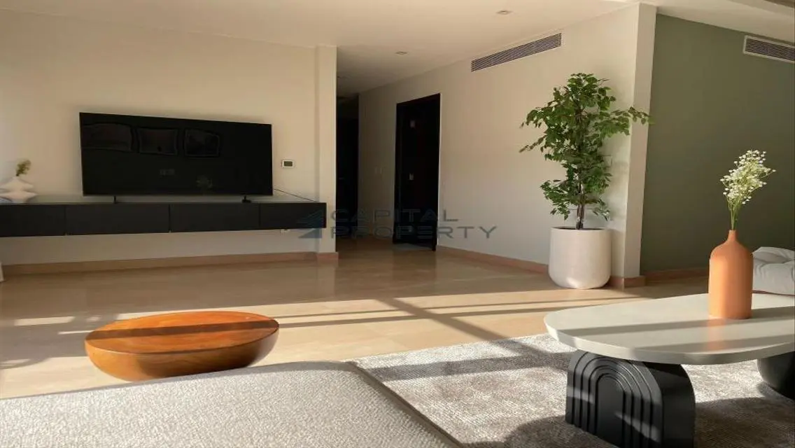 Luxurious Apartment at The Collaborative West