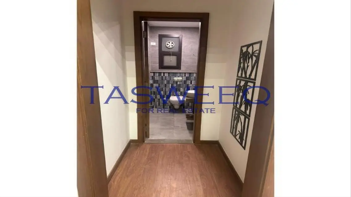 كورت يارد سوديك ويست شقة للبيع 200 متر
