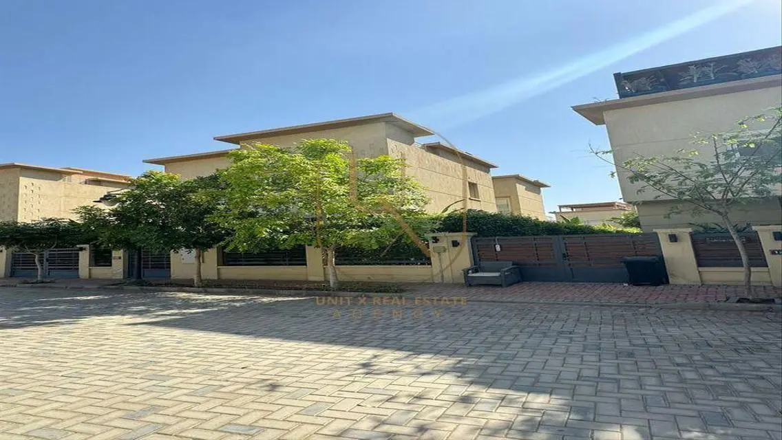 villa stand alone ready to move in Jedar Compound