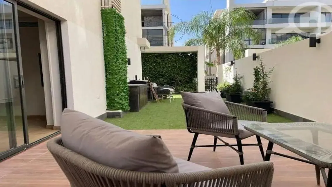 Luxury Villa with Private Pool and Garden in Prime Location