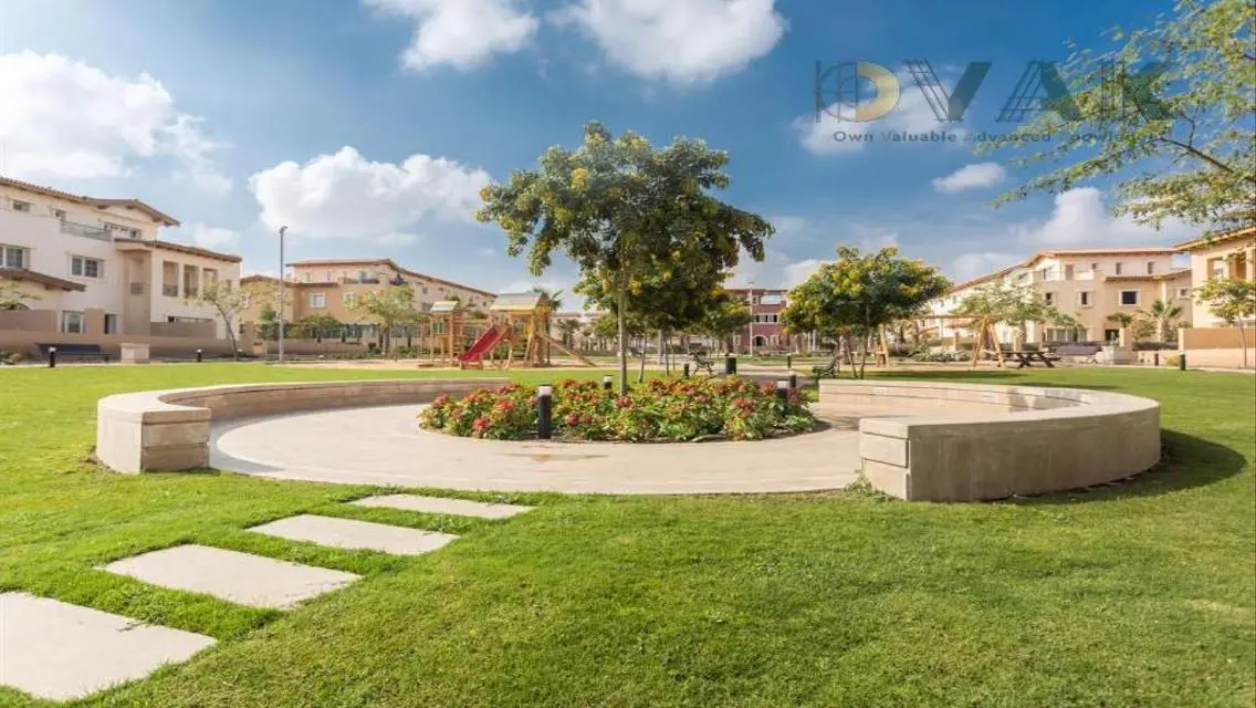 Twin house classic for sale | Hyde Park -New Cairo