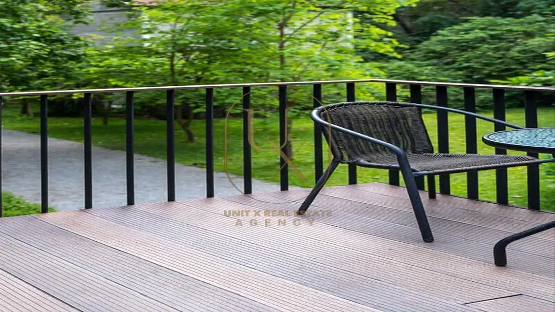 Garden Lakes - Luxurious Apartment for Sale