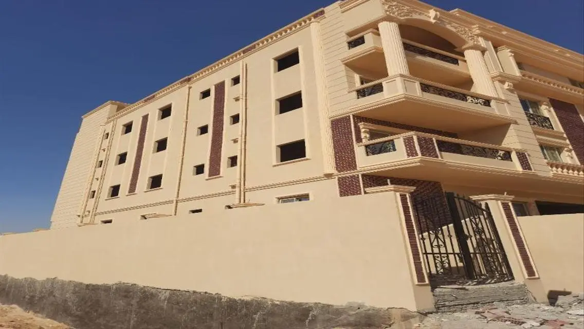 عمارة للبيع استلام فوري فى اميز موقع ب 6 اكتوبر