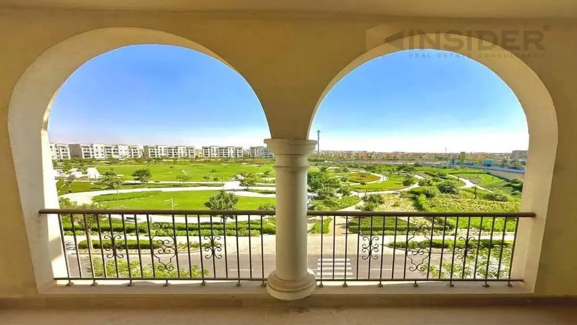 Luxurious Apartment for Rent with Spacious Living Near Major Landmarks