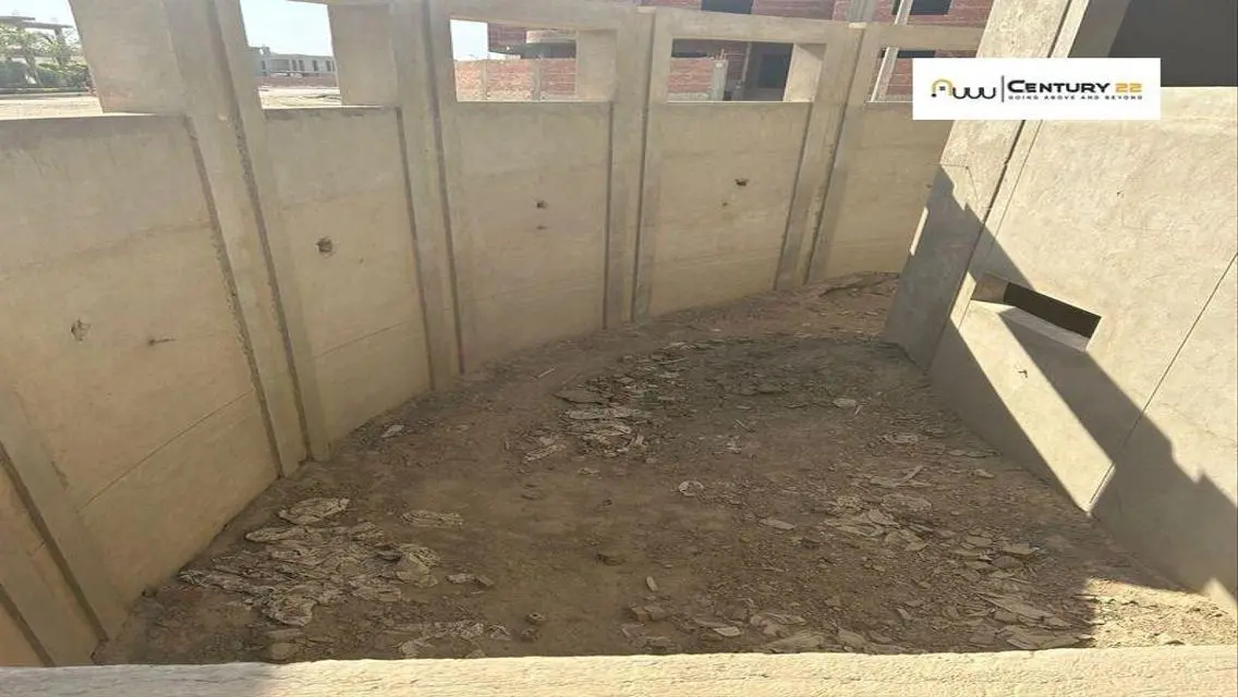 شقة فاخرة للبيع بمساحة واسعة