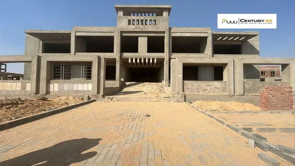 شقة فاخرة للبيع بمساحة واسعة