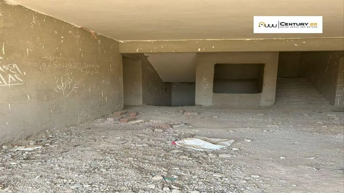 شقة فاخرة للبيع بمساحة واسعة