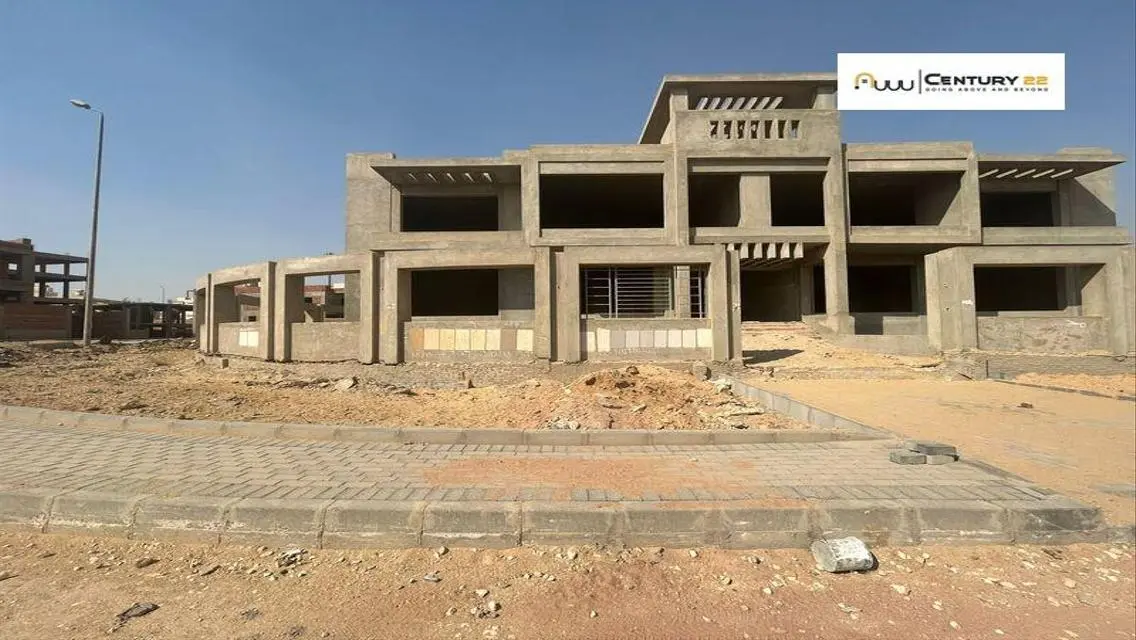 شقة فاخرة للبيع بمساحة واسعة