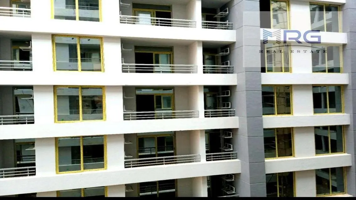 Stunning 5-Bedroom Apartment with Prime Views