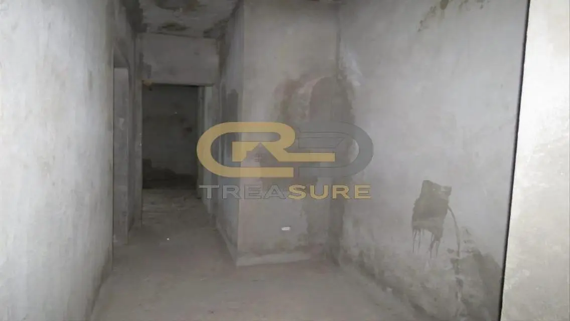 شقة فاخرة مع حديقة خاصة في TREASURE
