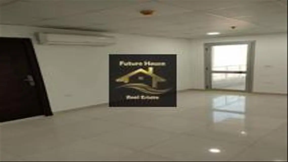 Office for Rent in Prime Location RC1451