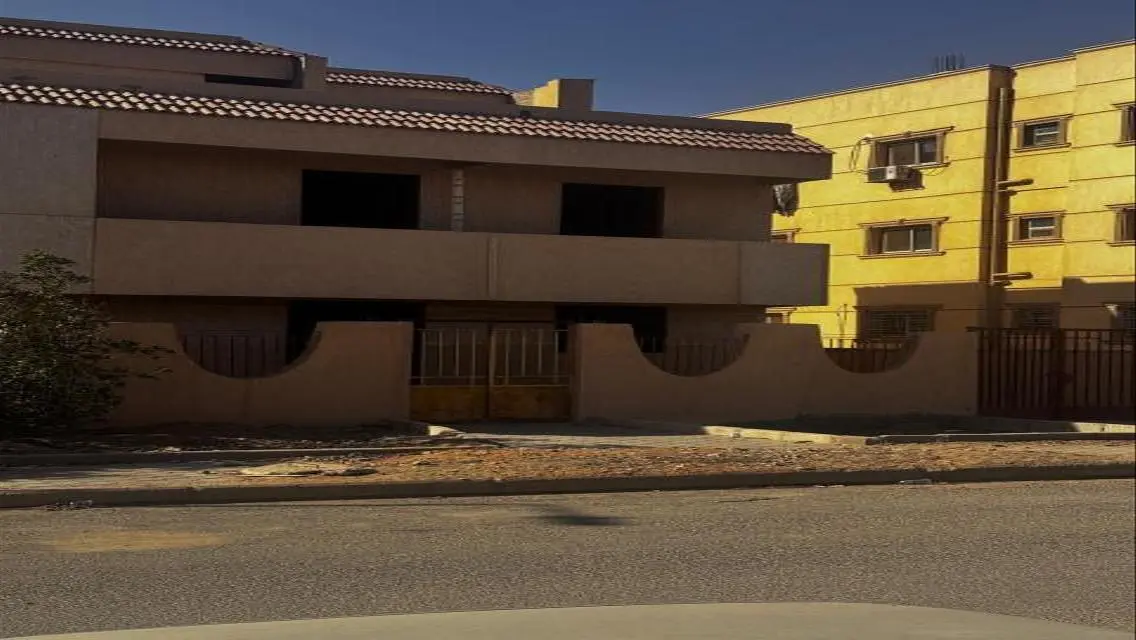 Luxury Villa for Sale - 712 sqm in the Heart of the City