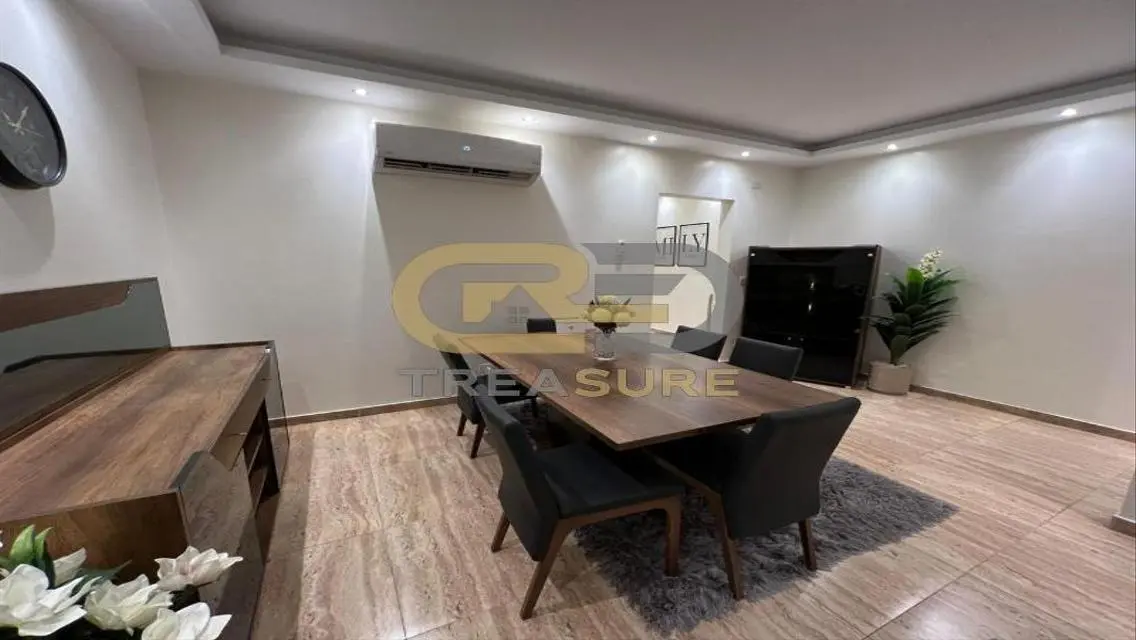 Apartment for Sale in TREASURE-24