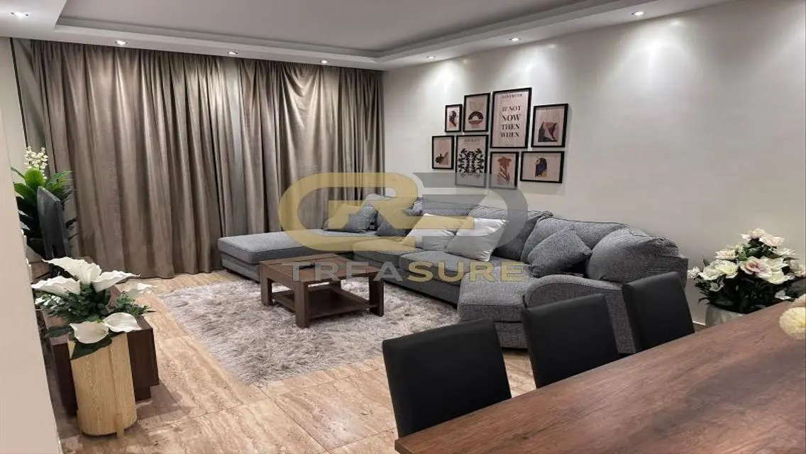 Apartment for Sale in TREASURE-24