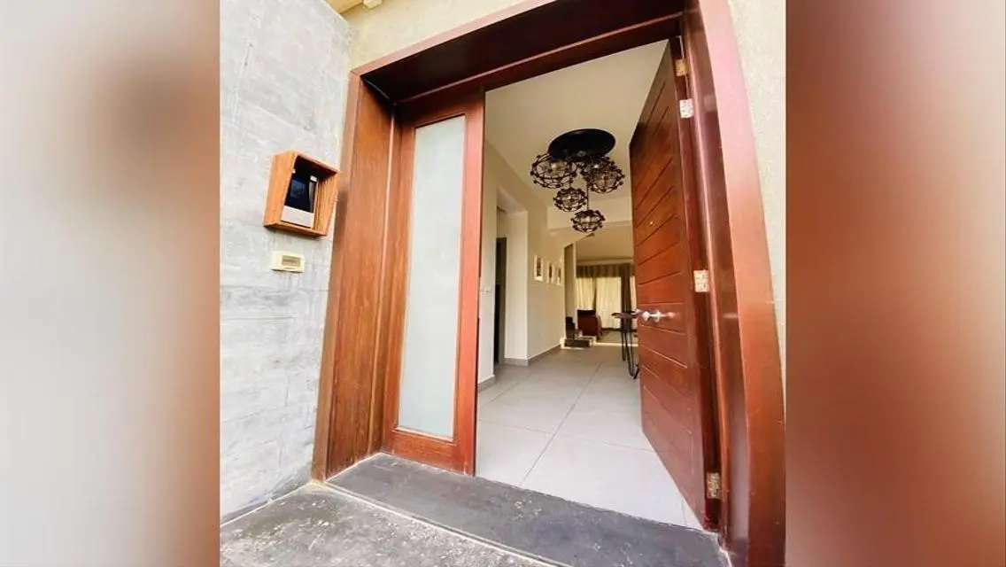 Luxury Apartment for Sale in Al Burouj Compound