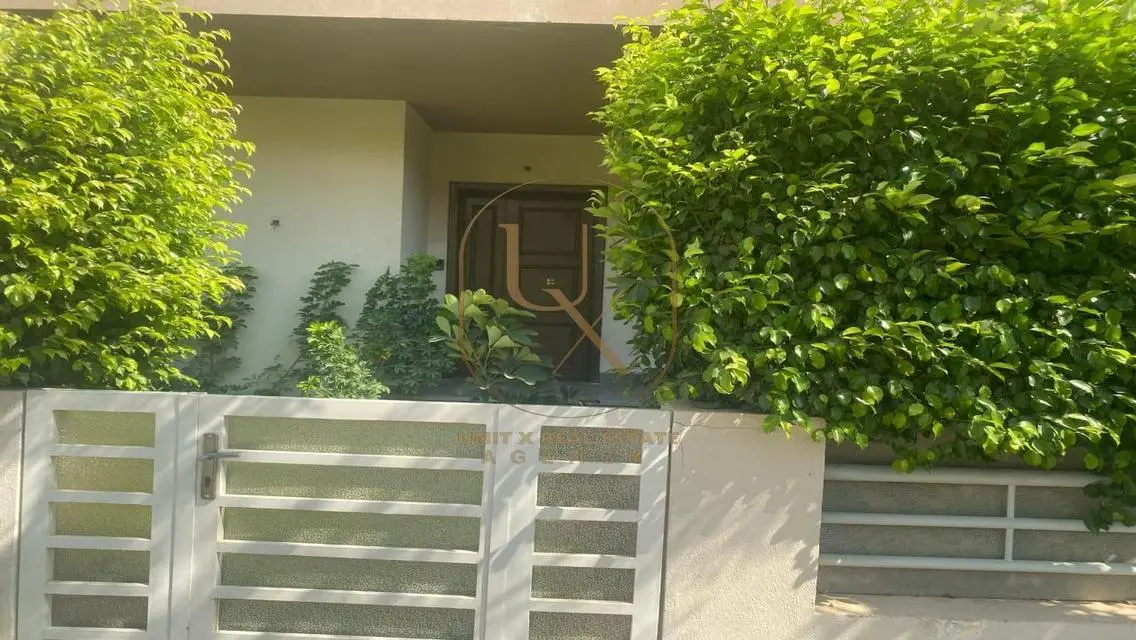 Luxury Villa for Sale with Ideal Space and Amazing Amenities