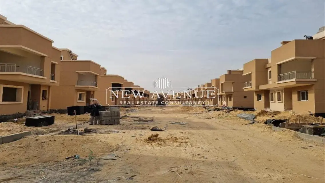 Luxury Apartment with Spacious Living in an Upscale Neighborhood