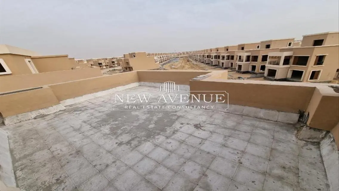 Luxury Apartment with Spacious Living in an Upscale Neighborhood