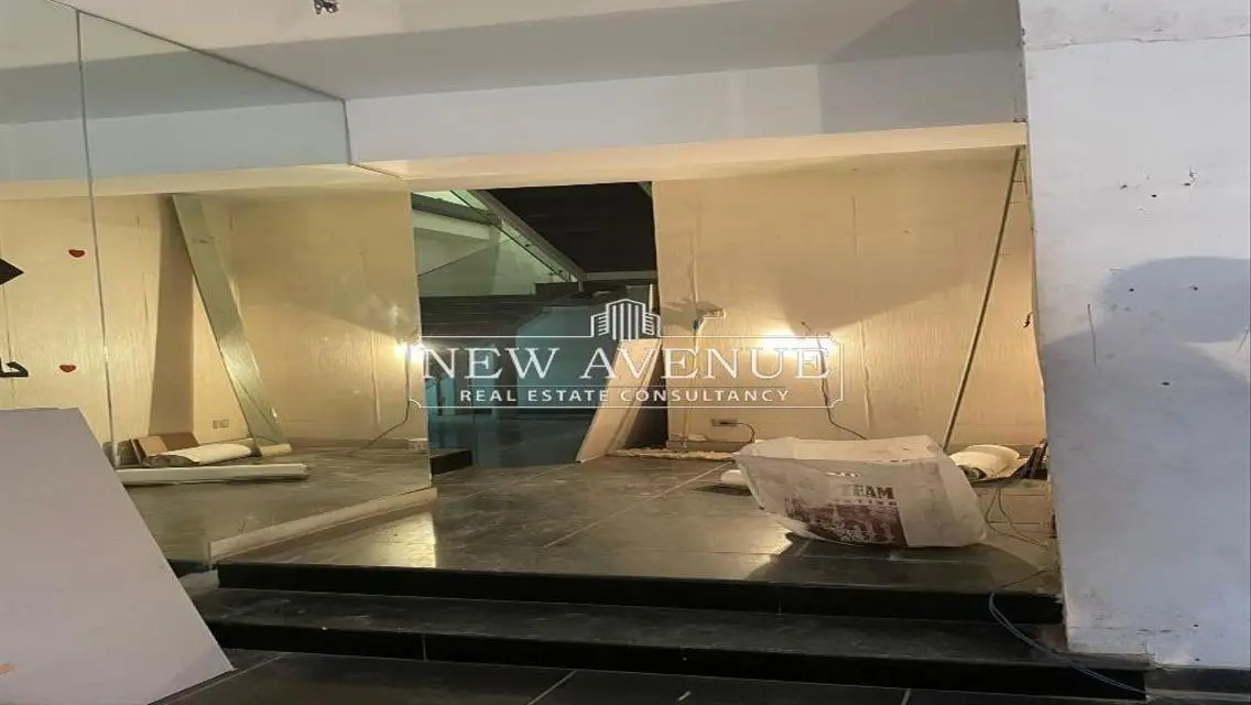 Ready To Move Retail for Rent In Mohandseen 260m