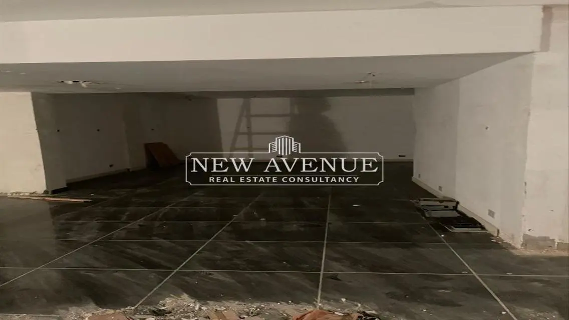 Ready To Move Retail for Rent In Mohandseen 260m