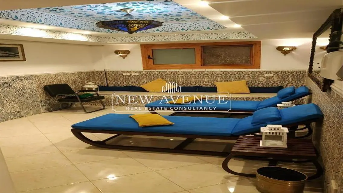 عقار متميز بمساحة 240 متر مربع
