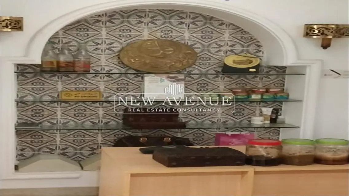 عقار متميز بمساحة 240 متر مربع
