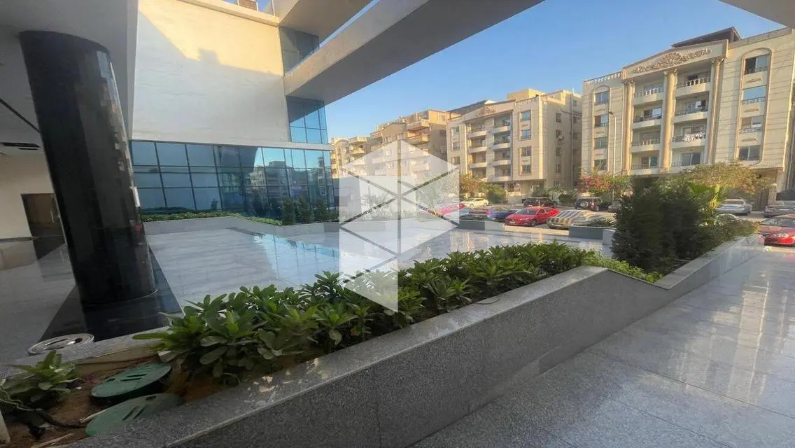 Office for Rent in Ozone Mall New Cairo