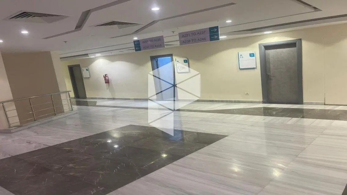 Office for Rent in Ozone Mall New Cairo